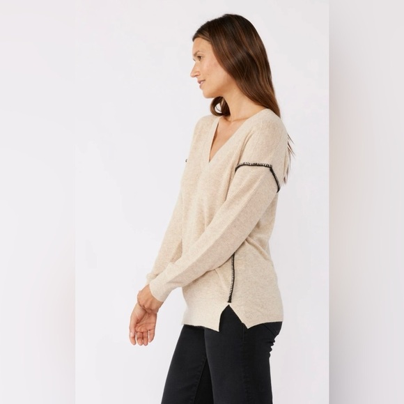 Lovestitch Ren Pullover V-Neck Sweater Size Small Oatmeal/Black Bohemian - Picture 7 of 14